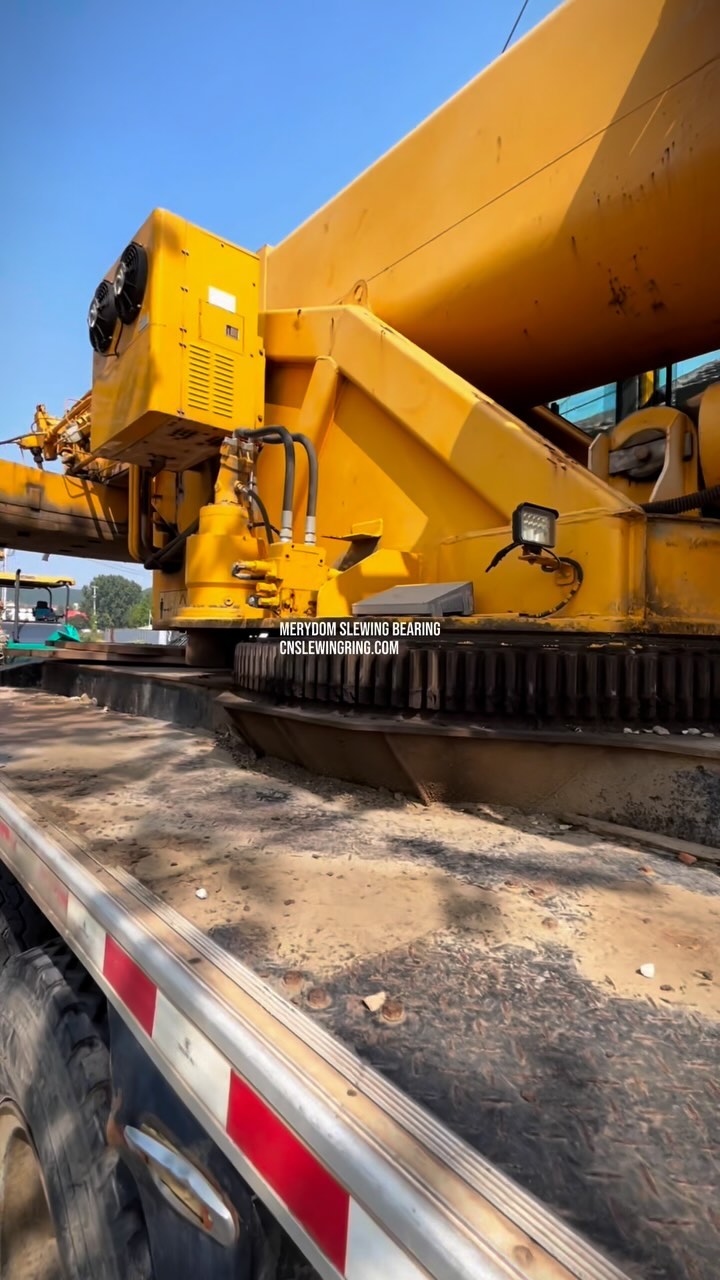 The slewing bearing is the core component of the truck crane. MERYDOM can provide you with special slewing…
