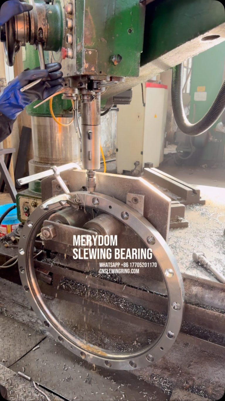 MERYDOM SLEWING BEARING WHATSAPP +86 17705201170 CNSLEWINGRING.COM