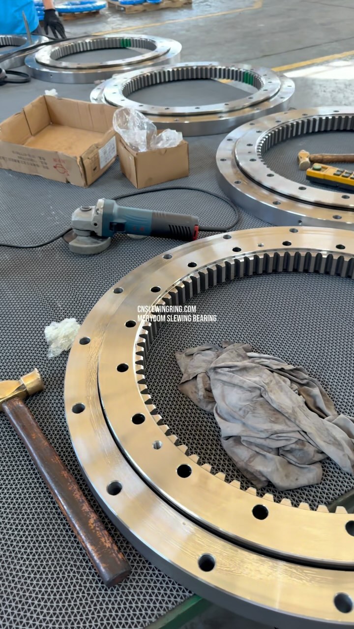 This is our brand in China. We supply high quality slewing bearings to many excellent customers.