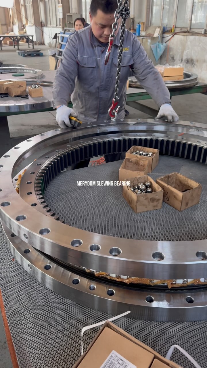 MERYDOM double-row ball roller slewing bearing uses 42CrMo quenched and tempered material. The hardness of this material can…