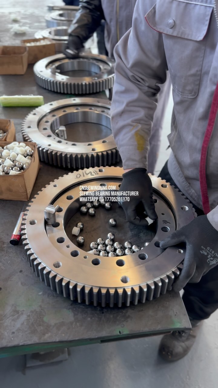 We manufacture and export high quality slewing bearings with high cost performance.