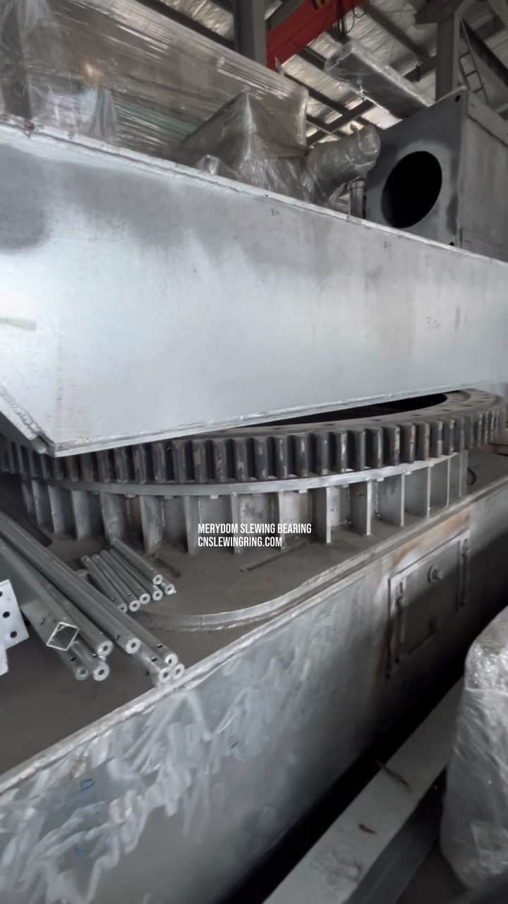 Application of MERYDOM slewing bearing in customer's products. MERYDOM SLEWING BEARING CNSLEWINGRING.COM