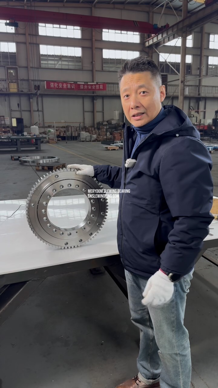 Hello everyone! Do you know how a slewing bearing is assembled? First, a slewing bearing consists of an…