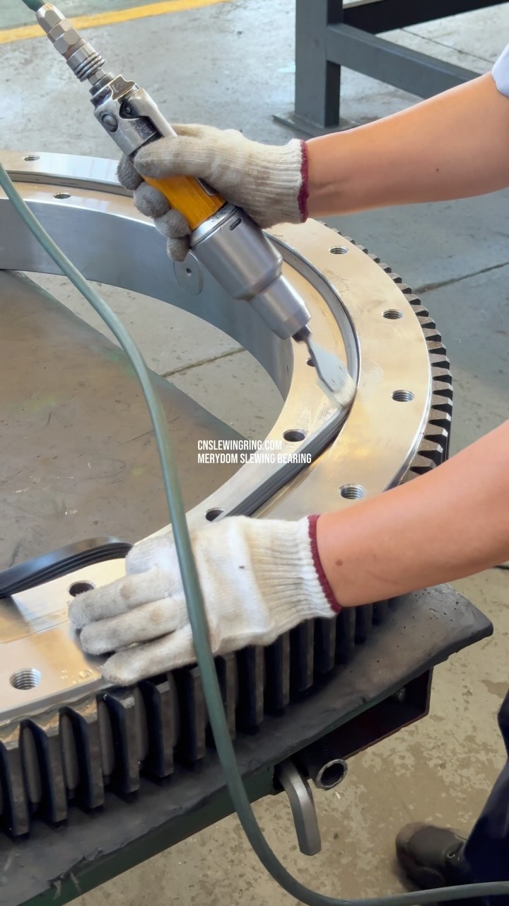 The seals of the slewing bearing are very important. Once hard foreign objects such as sand, gravel or…