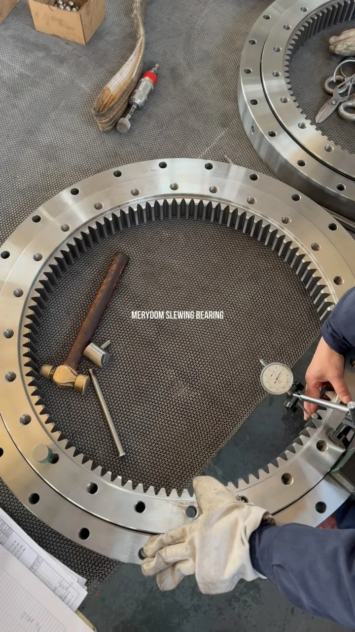 We will carefully inspect every slewing bearing we export. MERYDOM SLEWING BEARING Are you ready to place an…