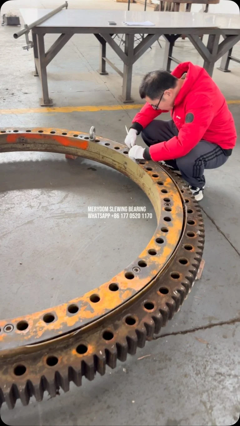 Our daily work involves designing, manufacturing, measuring and repairing various high-quality slewing bearings.
