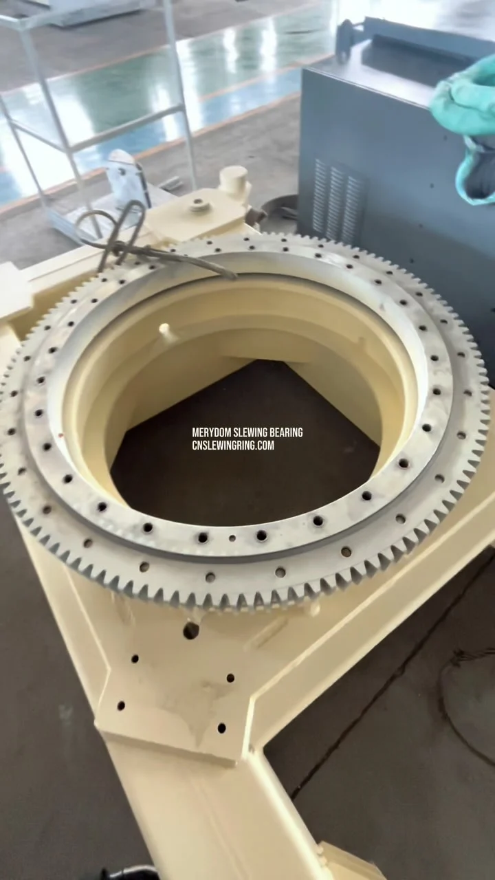 Video de la fábrica MERYDOM 523