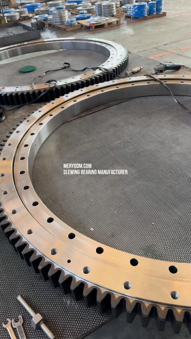 Single-row ball slewing bearing Outer Diameter: 1800 mm Including tooth hardening Price: 4500 USD · EXW Large size.…