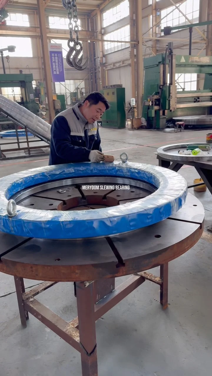 The slewing bearing of the turret base is ultra-thin, ultra-light, high-precision, with small starting torque all around, waterproof,…