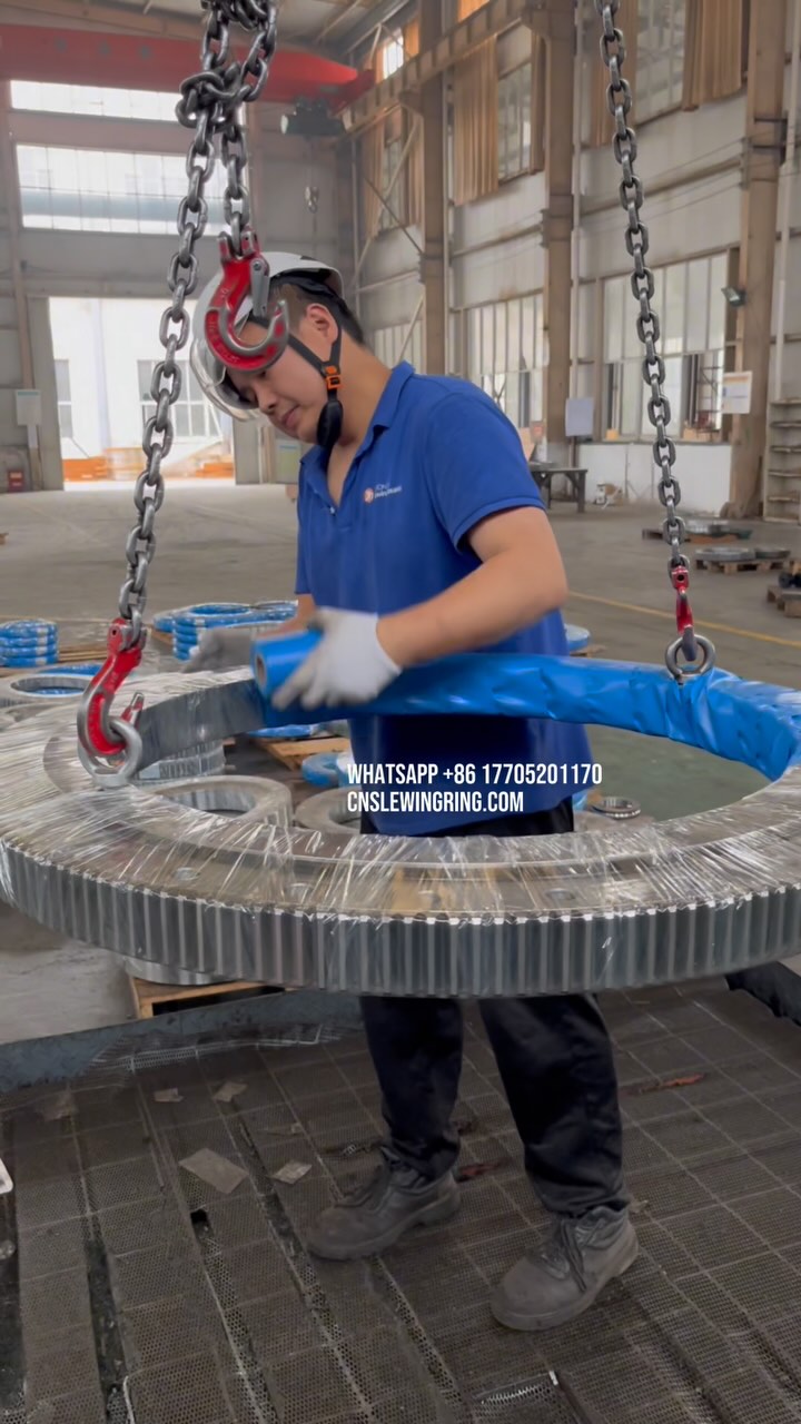 MERYDOM SLEWING BEARING WHATSAPP +86 17705201170 CNSLEWINGRING.COM