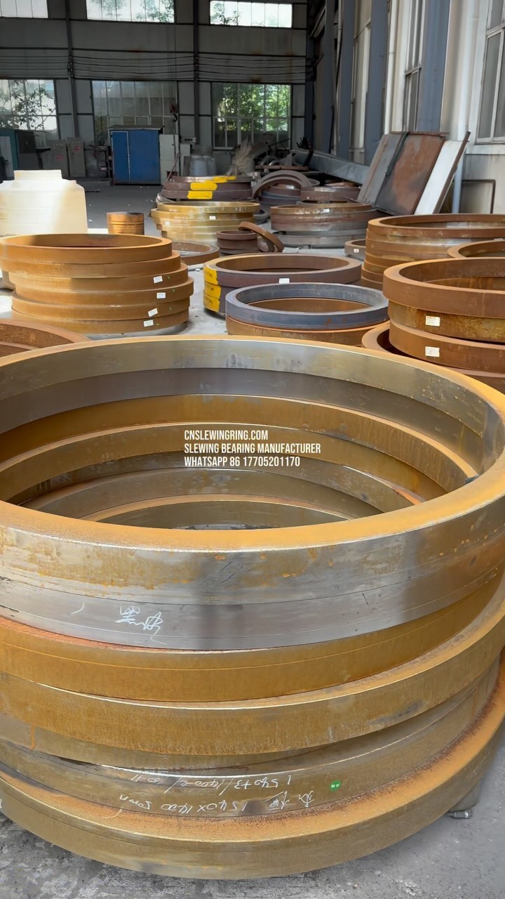 In our raw material warehouse, these ring forgings will be exposed to the wind and sun for a…
