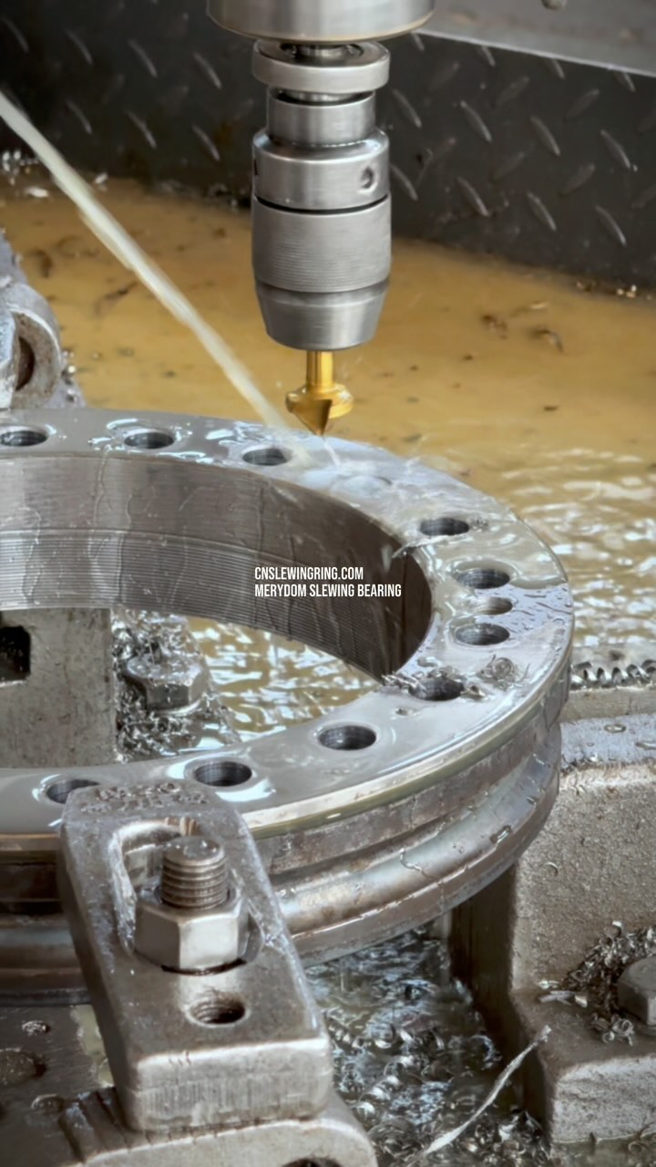MERYDOM slewing bearings are your trusted and responsible manufacturing partner.