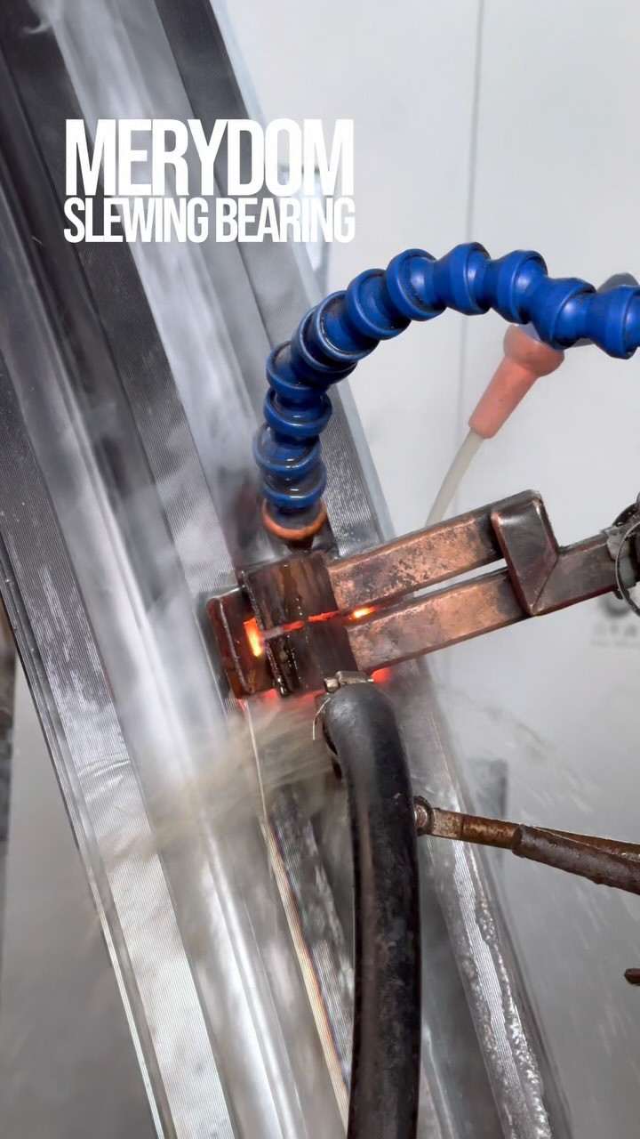 MERYDOM slewing bearing, we are from China, we can provide you with better quality, better price, faster delivery…