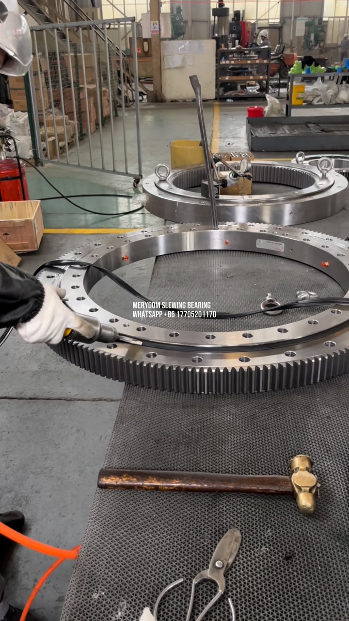 The Role of Slewing Bearing Seals Seals in slewing bearings play a crucial role in preventing lubricant leakage,…