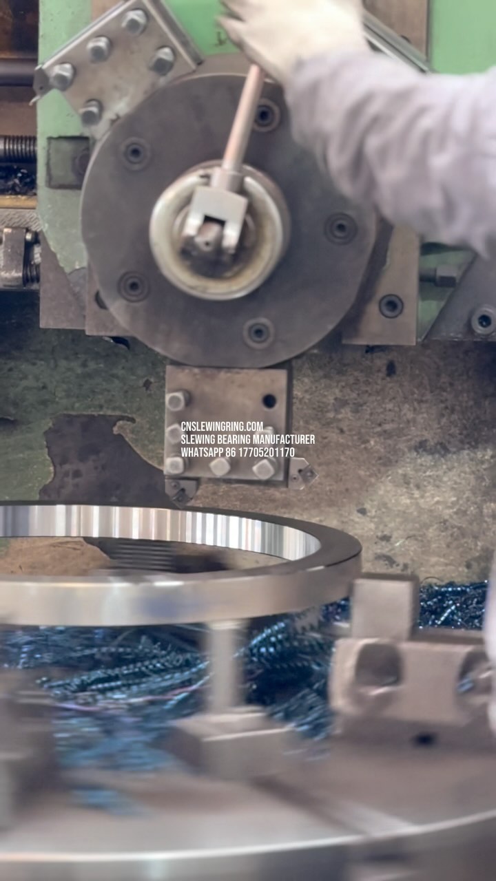 Rough turning of raw materials for slewing bearings. Generally we use 42CrMo4 ring forgings, and we can provide…