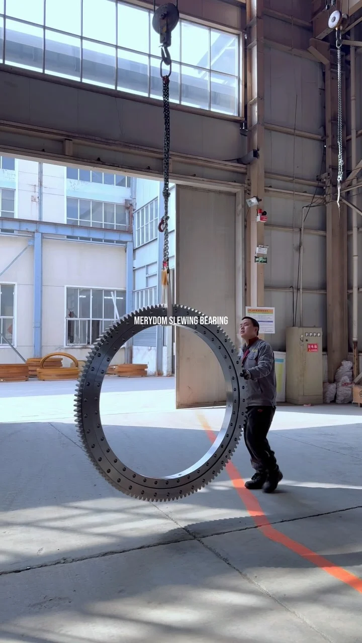 MERYDOM slewing bearing, we are the slewing bearing supplier of XCMG and SANY. Better quality, faster delivery, better…