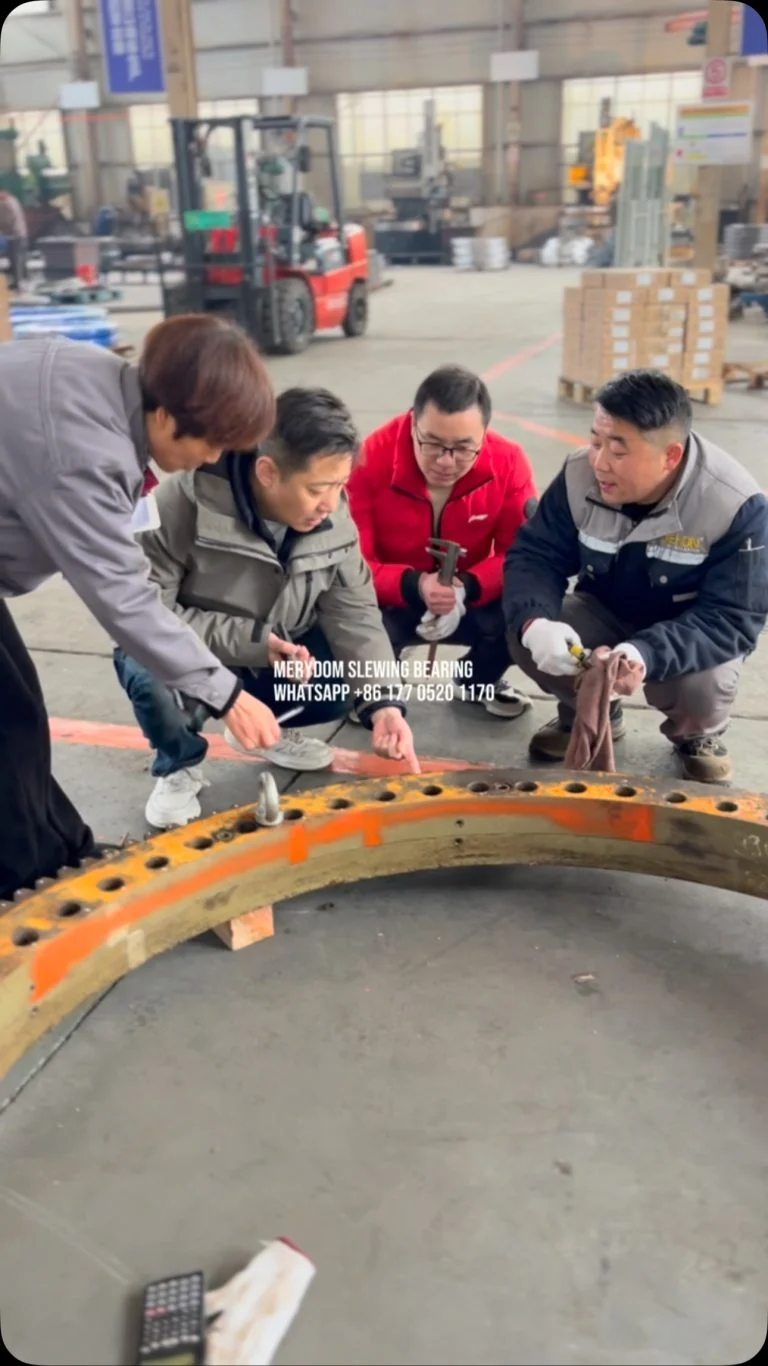 This is a slewing bearing from Vietnam that is no longer functional. After completing the measurement process, we…