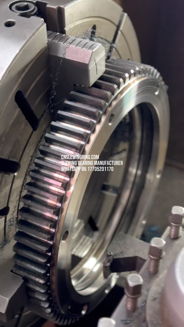 Slewing bearings are widely used, especially in heavy equipment such as trucks, cranes and excavators.